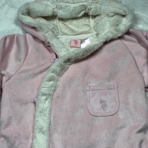 US Polo Layette Fur Lined Pink Chenille Snow Suit size 6-9 months - Picture 3 of 12
